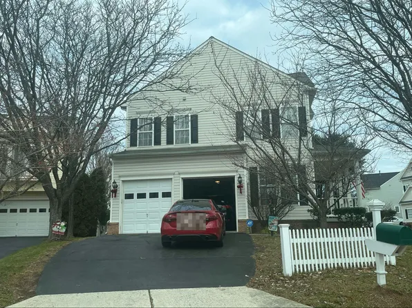 43350 Fullerton St, Ashburn, VA 20147
