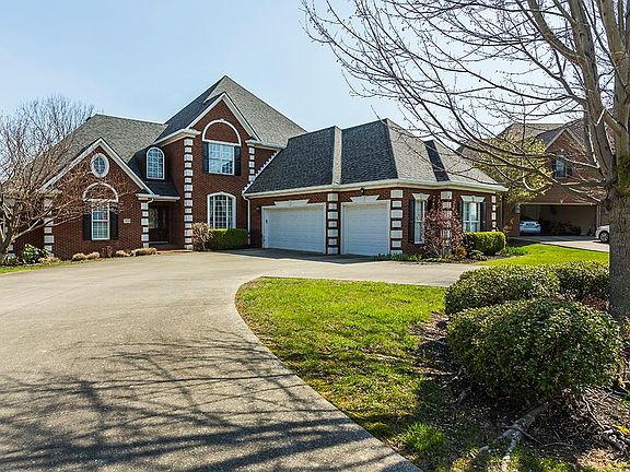 3rd image of 388 Highland Lakes Dr