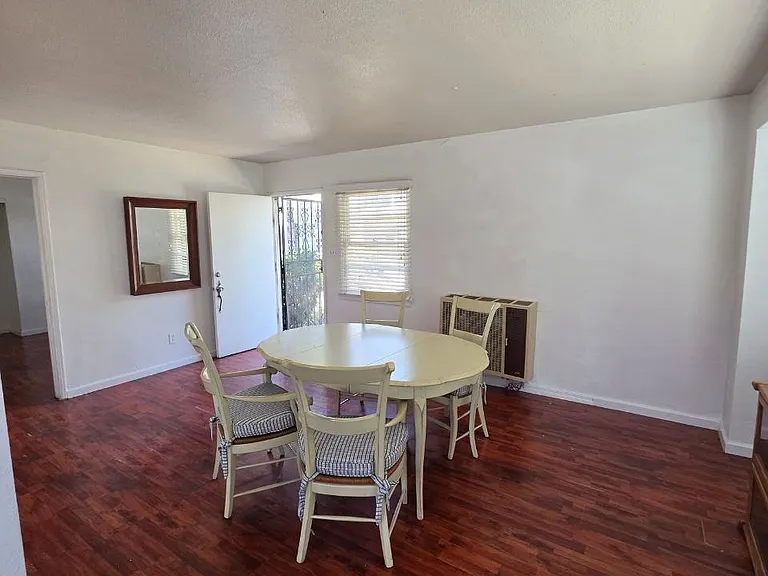 6639 E Olympic Blvd — Photo 4