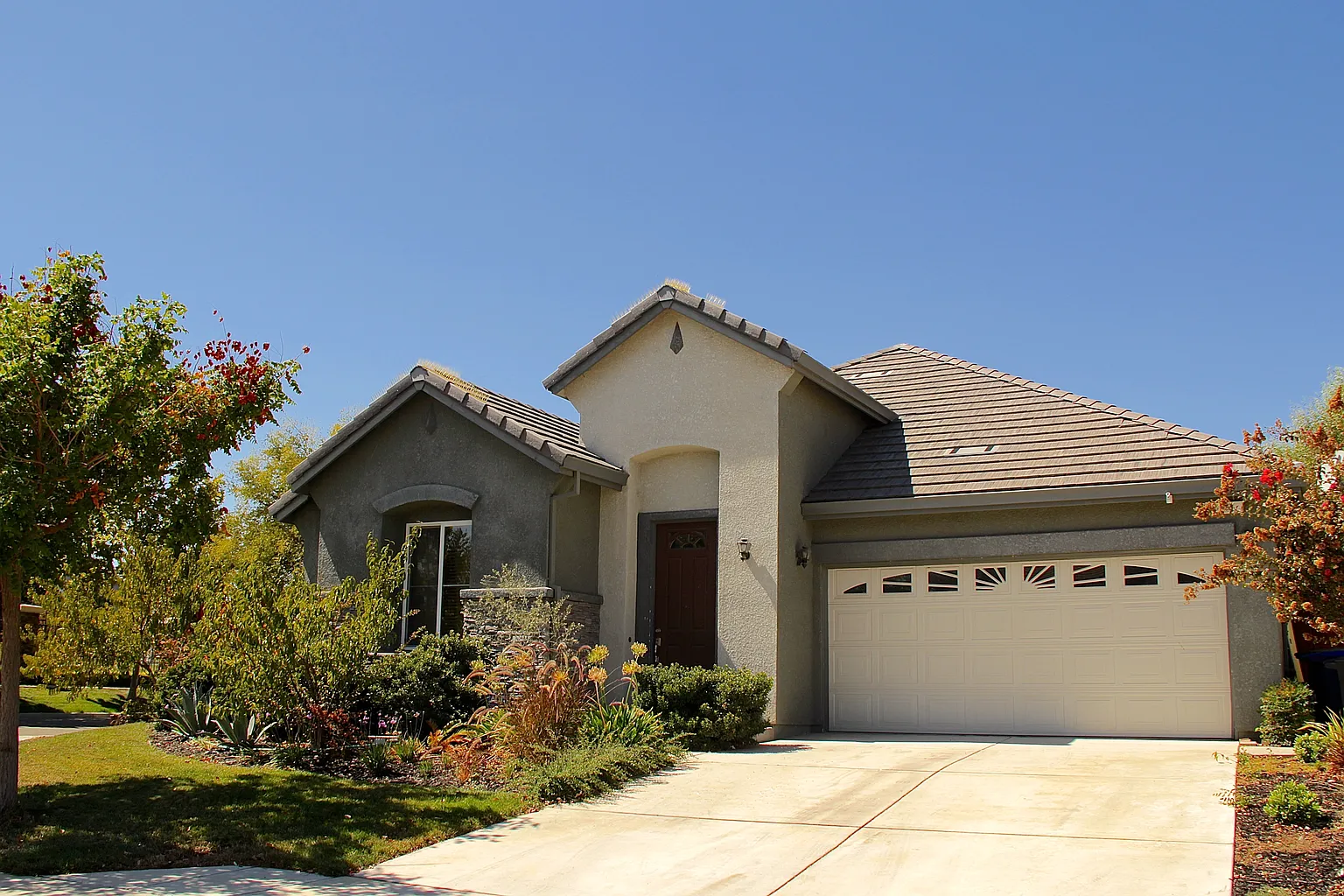 11 Blue Heron Ct photo 1