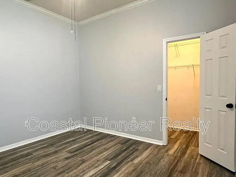 18111 Sugar Brooke Dr — Photo 31