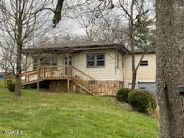 1434 Stanley St, Crossville, TN 38555