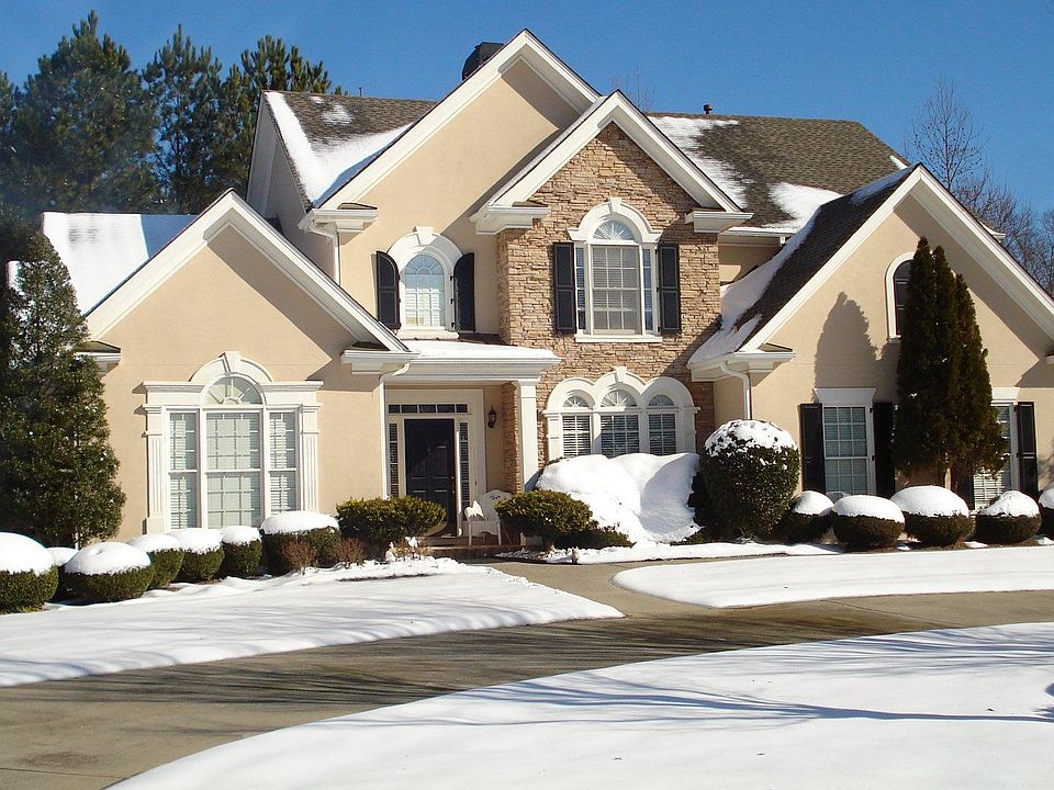 2011 Front View