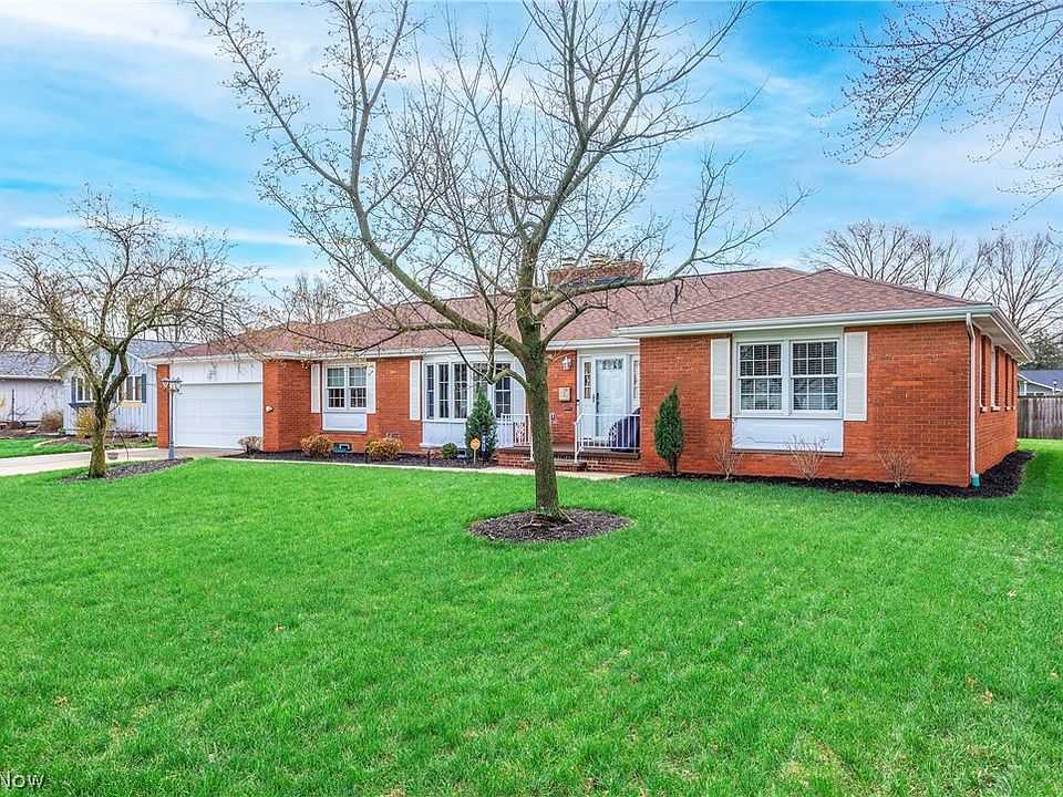 1st image of 362 Hamilton Cir