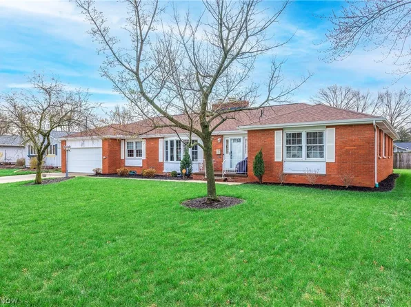 362 Hamilton Cir, Elyria, OH 44035