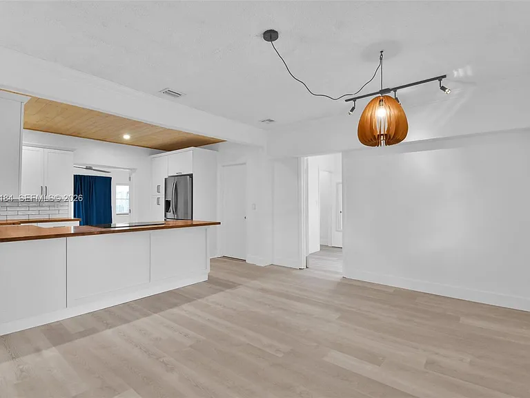 2217 SW 1st Ct — Photo 18