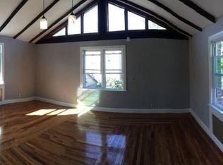 927 Rhinelander Ave, Bronx, NY 10462