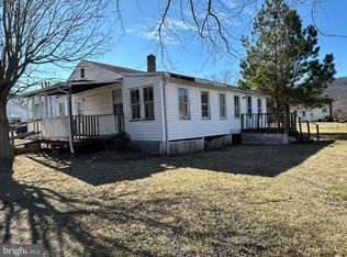 467 Center Ave, Romney, WV