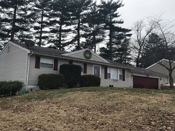 4th image of 164 E Donaldson Dr