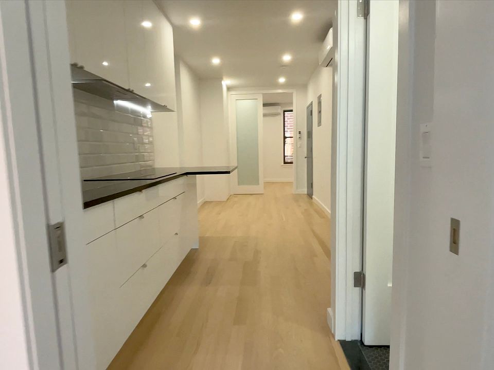 1st image of 66 Mulberry St APT 7