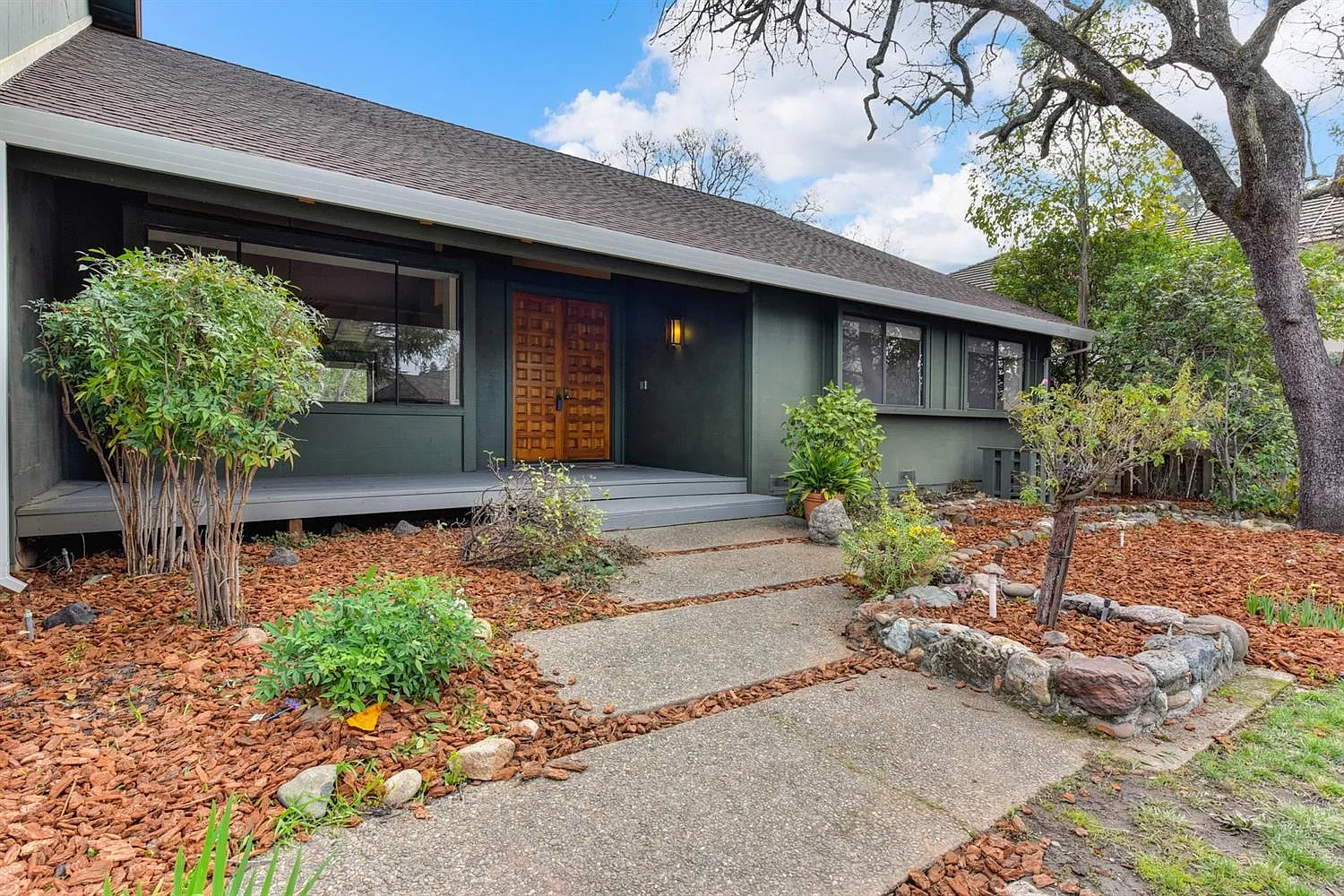 120 Grey Canyon Dr photo 1