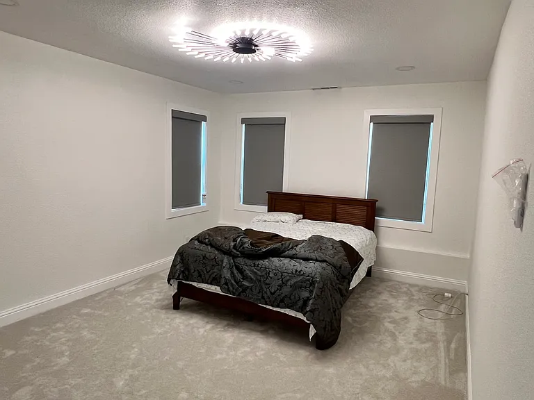 1241 Laverock Ln — Photo 10