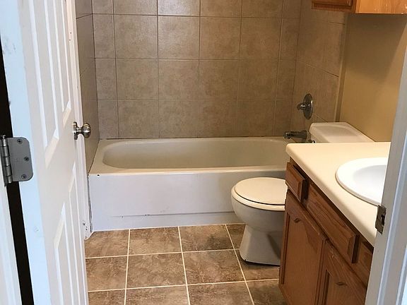 5th image of 2436 E 10th St #10900144