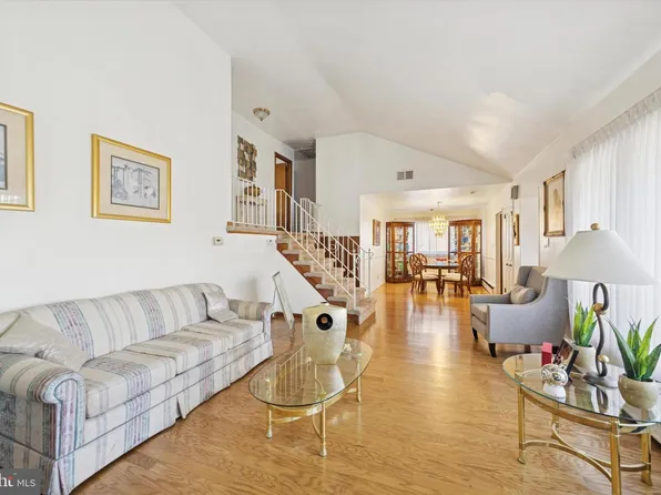 4434 Homestead Ave, Pennsauken, NJ 08109