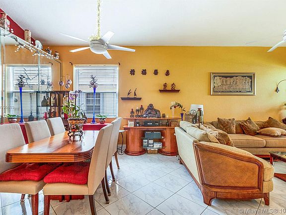 5th image of 10350 Buenos Aires St