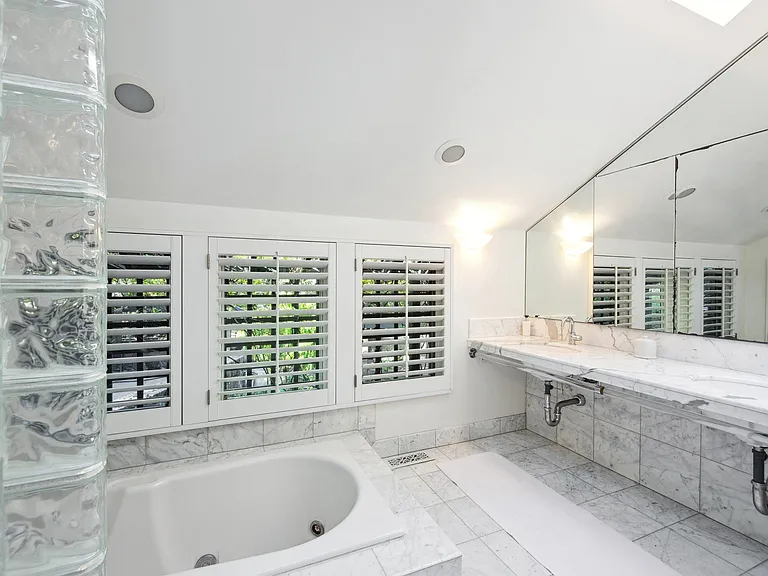1090 Bart Rd — Photo 39