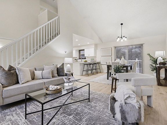 4th image of 414 Ryan Rd