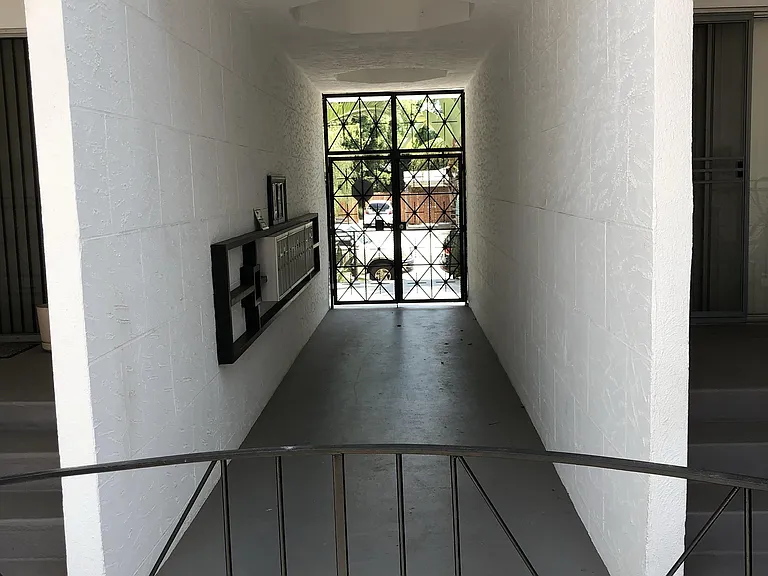 5309 Agnes Ave #14 — Photo 16