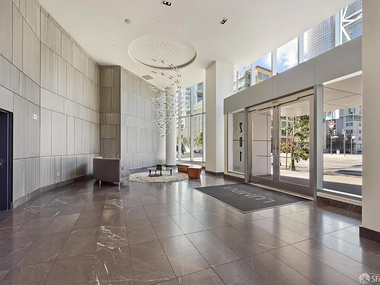 201 Folsom St #33D — Photo 40