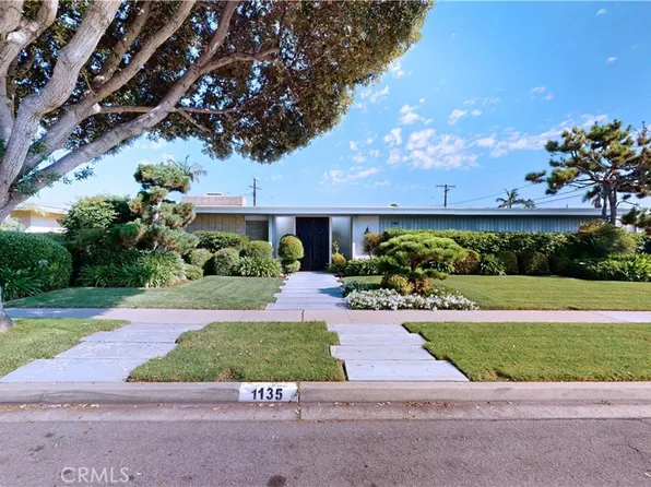 1135 E Amelia Dr, Long Beach, CA 90807