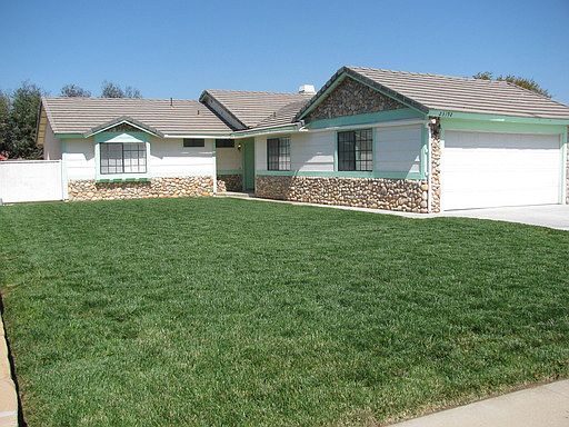 1st image of 23192 Sonnet Dr