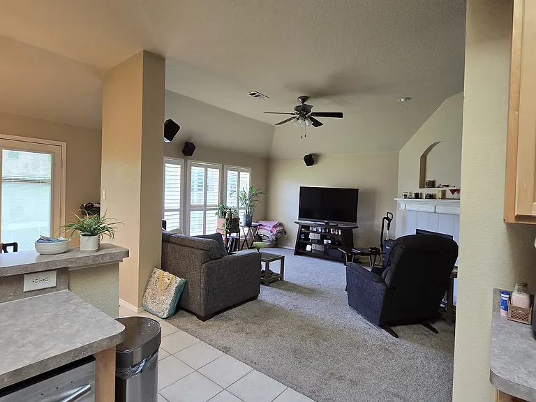 6402 Lake View Ln — Photo 7