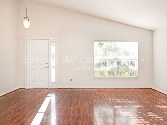 3rd image of 9853 Portofino Dr