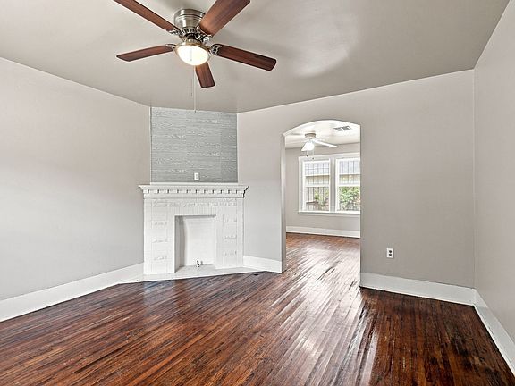 5th image of 1549 E 10th St