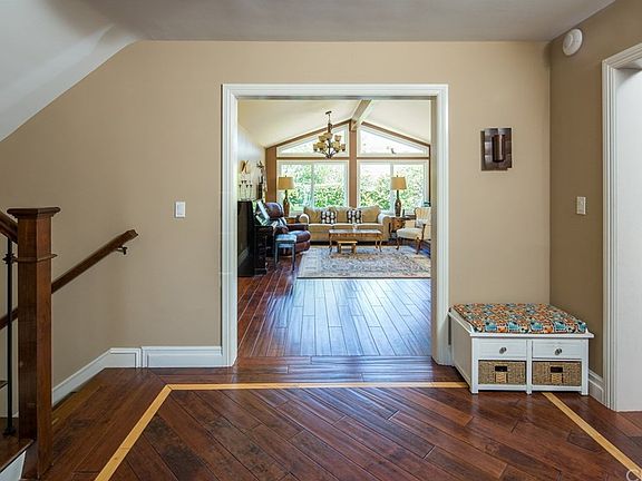 5th image of 2733 W 234th St