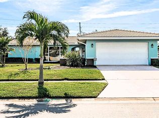 14968 Imperial Point Dr N, Largo, FL 33774