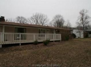 7405 Riley Rd, Warrenton, VA 20187