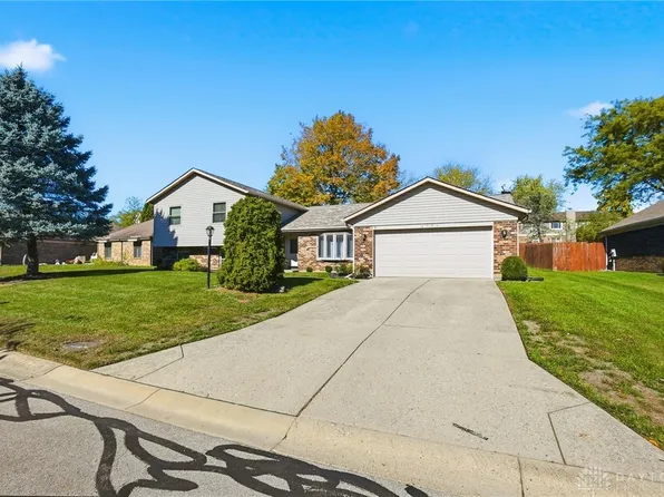 4751 Valley Brook Dr, Englewood, OH 45322