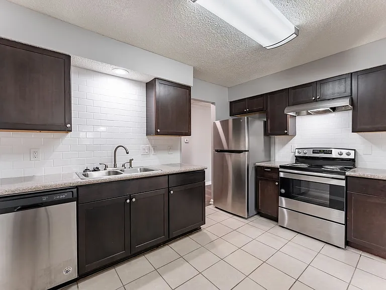 Northpark Apartments — Photo 4