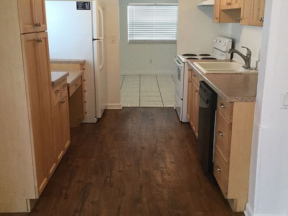 3rd image of 4198 46th St N