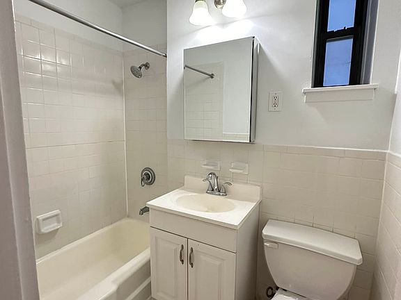 5th image of 410 E 74th St #2I