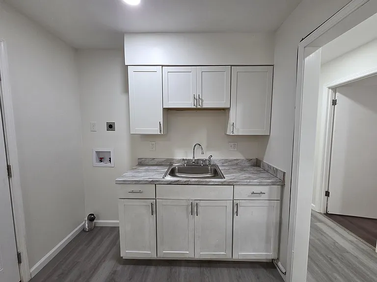 3992 Ridgedale St — Photo 15