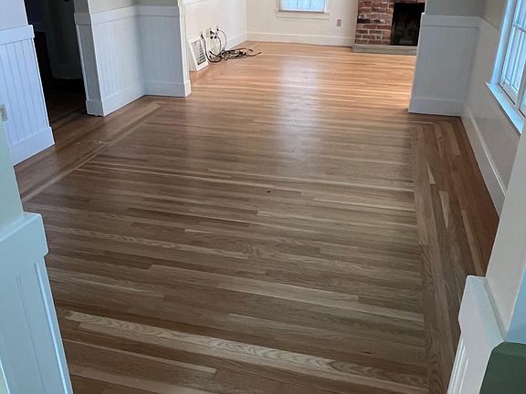 4th image of 118 E Highland Ave