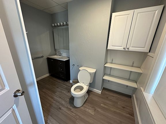 5th image of 26 Lafayette St #28-11