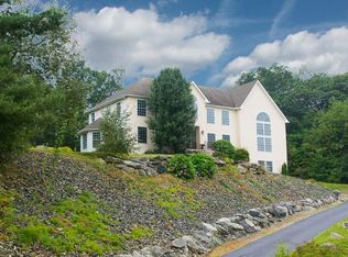 49 Olde Colony Dr, Shrewsbury, MA 01545