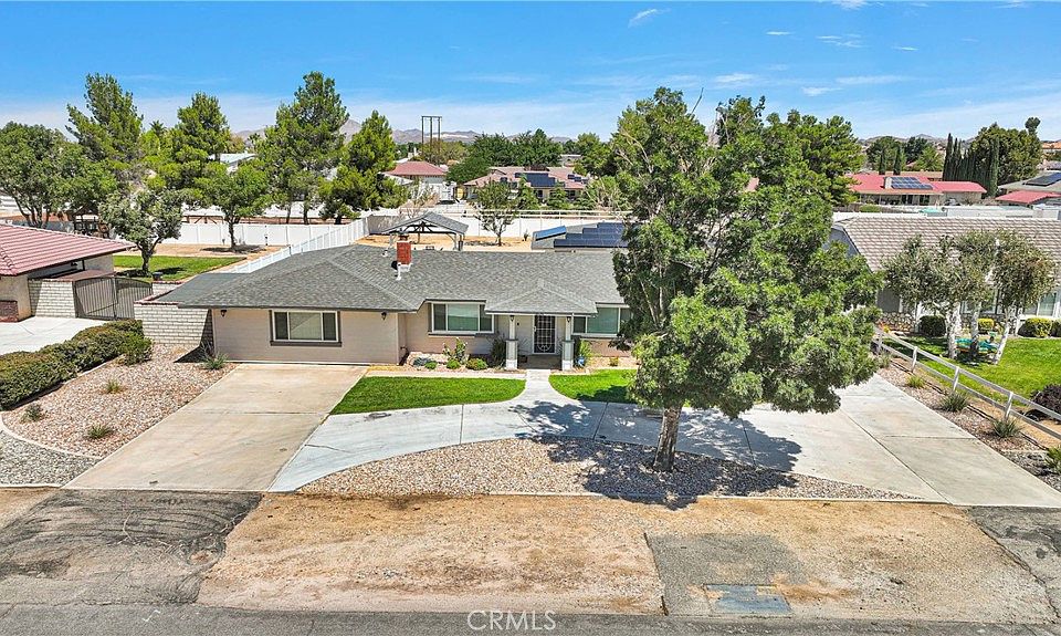 1st image of 19070 Bay Meadows Dr