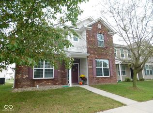1977 Shadow Creek Blvd, Columbus, IN