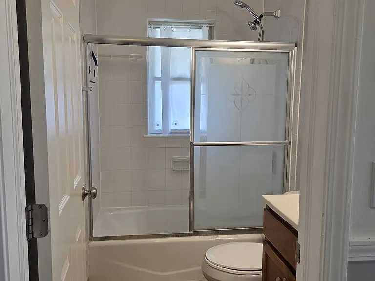 300 Opatrny Dr #B — Photo 12