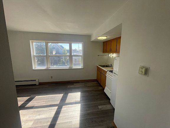 3rd image of 7708 W National Ave APT 10