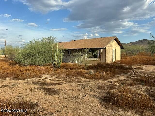 2nd image of 2209 W Irvine Rd