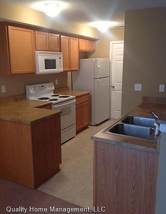 4th image of 913 Whitetail Ct