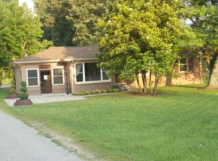 104 E Main St, Powderly, KY 42367