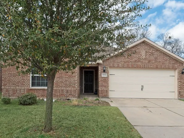 1904 Fairbanks Dr, Princeton, TX 75407