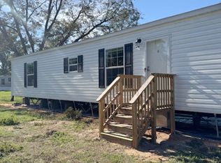 28 Fire Department Ave, Defuniak Springs, FL 32435