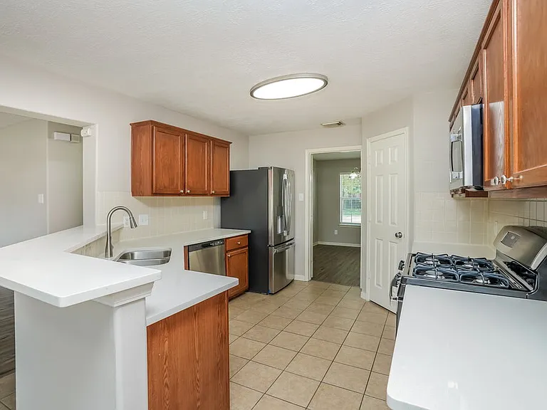 21719 Texian Ct — Photo 8