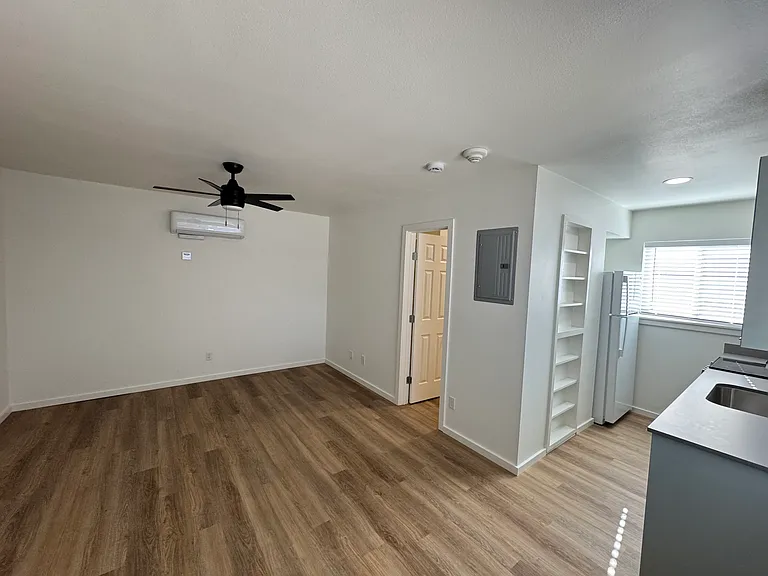 504 Swanee — Photo 31
